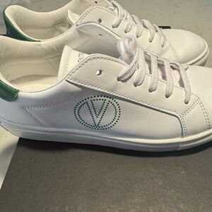 Valentino Petra Sneakers